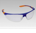 Lunettes de protection sans monture JSP de forme fortement rallongée en arrière-BOLLÉ, Degré de protection 5-UNIVET-SWISS ONE-Lunettes de protection JSP, de forme fortement rallongée en arrière-UNICO GRABER-Lunettes de protection ARTILUX- 3M PELTOR-BOLLÉ ultra-légères-UNIVET en polycarbonate incolore antibuée résistant aux rayures-Lunettes de protection 3M en polycarbonate incolore résistant aux rayures-UNICO-UNICO GRABER-HONEYWELL-SWISS ONE-ARTILUX